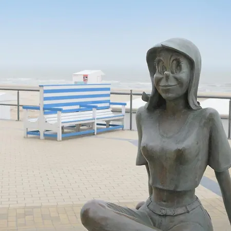 In Nieuwpoort With Stunning Sea Views *