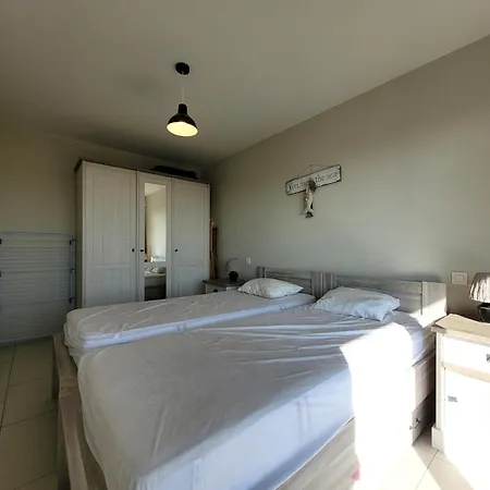 In Nieuwpoort With Stunning Sea Views Appartement Middelkerke
